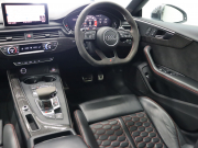 アウディ RS5 ｽﾎﾟｰﾂﾊﾞｯｸ ｸﾜﾄﾛ RSﾃﾞｻﾞｲﾝ&ｶｰﾎﾞﾝｽﾀｲﾘﾝｸﾞ&ｱｼｽﾀﾝｽPKG　ACC ｻｲﾄﾞA ADVｷｰ 黒革 ﾊﾟﾉﾗﾏSR MMIﾅﾋﾞ B&Oｻｳﾝﾄﾞ ﾏﾄﾘｯｸｽLED ﾊﾞｰﾁｬﾙｺｸﾋﾟｯﾄ  ｱﾙｶﾝﾀｰﾗｽﾃｱ RSｽﾎﾟｰﾂEX 20AW　2年保証