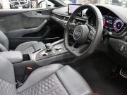 アウディ RS5 ｸｰﾍﾟ  2.9 ｸﾜﾄﾛ ｱｼｽﾀﾝｽPKG ｶｰﾎﾞﾝｽﾀｲﾘﾝｸﾞPKG　ACC ADVｷｰ 黒革 MMIﾅﾋﾞ ﾊﾞｰﾁｬﾙｺｸﾋﾟｯﾄ 360°ｶﾒﾗ B&Oｻｳﾝﾄﾞ ﾏﾄﾘｯｸｽLED ﾃﾞｺﾗﾃｨﾌﾞｶｰﾎﾞﾝﾊﾟﾈﾙ 20ｲﾝﾁAW 赤ｷｬﾘﾊﾟｰ RSｽﾎﾟｰﾂEX 　2年保証