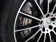 AMG Eクラス E53ｶﾌﾞﾘｵﾚ 4MATIC+ ｴｸｽｸﾙｰｼﾌﾞ& ﾚｰﾀﾞｰSP　後期ﾓﾃﾞﾙ ISG搭載  黒革 ﾍﾞﾝﾁﾚｰﾀｰ ｴｱｽｶｰﾌ ﾘﾗｸｾﾞｰｼｮﾝ機能 赤幌 ﾅﾋﾞTV CarPlay ﾌﾞﾙﾒｽﾀｰS  HUD 360ｶﾒﾗ ﾜｲﾔﾚｽﾁｬｰｼﾞﾝｸﾞ AMGｴｱﾛ&20AW　2年保証