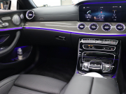 AMG Eクラス E53ｶﾌﾞﾘｵﾚ 4MATIC+ ｴｸｽｸﾙｰｼﾌﾞ& ﾚｰﾀﾞｰSP　後期ﾓﾃﾞﾙ ISG搭載  黒革 ﾍﾞﾝﾁﾚｰﾀｰ ｴｱｽｶｰﾌ ﾘﾗｸｾﾞｰｼｮﾝ機能 赤幌 ﾅﾋﾞTV CarPlay ﾌﾞﾙﾒｽﾀｰS  HUD 360ｶﾒﾗ ﾜｲﾔﾚｽﾁｬｰｼﾞﾝｸﾞ AMGｴｱﾛ&20AW　2年保証