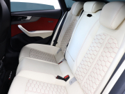 アウディ RS5 RS5 ｽﾎﾟｰﾂﾊﾞｯｸ  ｸﾜﾄﾛ ｱｳﾃﾞｨｴｸｽｸﾙｰｼﾌﾞ ｺﾝﾌｫｰﾄPKG　1ｵｰﾅｰ 後期ﾓﾃﾞﾙ ｱｳﾃﾞｨﾌﾟﾚｾﾝｽ ＆ｻｲﾄﾞｱｼｽﾄ ﾚｰﾝｱｼｽﾄADVｷｰ 白ﾅｯﾊﾟﾚｻﾞｰｼｰﾄ MMIﾅﾋﾞ ﾌﾙｾｸﾞ 360ｶﾒﾗ ﾏﾄﾘｸｽLED ｽﾃｱﾘﾝｸﾞﾋｰﾀｰ ｶｰﾎﾞﾝﾊﾟﾈﾙ Bang&Olufsen　2年保証