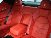 マセラティ グランツーリズモ ｽﾎﾟｰﾂ MCｵｰﾄｼﾌﾄ　赤革 ｼｰﾄﾋｰﾀｰ ﾅﾋﾞTV BTｵｰﾃﾞｨｵ Bｶﾒﾗ ｷｾﾉﾝ  ｼﾌﾄﾊﾟﾄﾞﾙ ﾚｯﾄﾞｷｬﾘﾊﾟｰ ｱｽﾄﾄﾃﾞｻﾞｲﾝ20ｲﾝﾁAW　2年保証