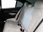 BMW Mシリーズ M3 MDCT　ｺﾝﾌｫｰﾄA ｲﾝﾃﾘｼﾞｪﾝﾄS 白革ｼｰﾄ Iriveﾅﾋﾞ TV Bluetooth Bｶﾒﾗ ﾍｯﾄﾞｱｯﾌﾟD LEDﾍｯﾄﾞﾗｲﾄ Mｴｱﾛ&19AW(ｽﾀｲﾘﾝｸﾞ437M)　2年保証付