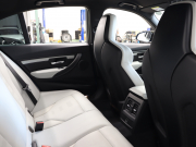 BMW Mシリーズ M3 MDCT　ｺﾝﾌｫｰﾄA ｲﾝﾃﾘｼﾞｪﾝﾄS 白革ｼｰﾄ Iriveﾅﾋﾞ TV Bluetooth Bｶﾒﾗ ﾍｯﾄﾞｱｯﾌﾟD LEDﾍｯﾄﾞﾗｲﾄ Mｴｱﾛ&19AW(ｽﾀｲﾘﾝｸﾞ437M)　2年保証付