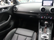 アウディ RS3 ｽﾎﾟｰﾂﾊﾞｯｸ ﾍﾞｰｽｸﾞﾚｰﾄﾞ ﾏｯﾄｱﾙﾐﾆｳﾑｽﾀｲﾘﾝｸﾞP　ADVｷｰ Audiﾏｸﾞﾈﾃｨｯｸﾗｲﾄﾞ 黒革ｼｰﾄ MMIﾅﾋﾞTV Bang&Olufsen Bluetooth Bｶﾒﾗ ﾏﾄﾘｸｽLEDﾗｲﾄ ﾊﾞｰﾁｬﾙｺｸﾋﾟｯﾄ 19AW　2年保証付