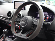 アウディ RS3 ｽﾎﾟｰﾂﾊﾞｯｸ ﾍﾞｰｽｸﾞﾚｰﾄﾞ ﾏｯﾄｱﾙﾐﾆｳﾑｽﾀｲﾘﾝｸﾞP　ADVｷｰ Audiﾏｸﾞﾈﾃｨｯｸﾗｲﾄﾞ 黒革ｼｰﾄ MMIﾅﾋﾞTV Bang&Olufsen Bluetooth Bｶﾒﾗ ﾏﾄﾘｸｽLEDﾗｲﾄ ﾊﾞｰﾁｬﾙｺｸﾋﾟｯﾄ 19AW　2年保証付