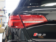 アウディ RS3 ｽﾎﾟｰﾂﾊﾞｯｸ ﾍﾞｰｽｸﾞﾚｰﾄﾞ ﾏｯﾄｱﾙﾐﾆｳﾑｽﾀｲﾘﾝｸﾞP　ADVｷｰ Audiﾏｸﾞﾈﾃｨｯｸﾗｲﾄﾞ 黒革ｼｰﾄ MMIﾅﾋﾞTV Bang&Olufsen Bluetooth Bｶﾒﾗ ﾏﾄﾘｸｽLEDﾗｲﾄ ﾊﾞｰﾁｬﾙｺｸﾋﾟｯﾄ 19AW　2年保証付