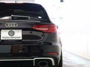 アウディ RS3 ｽﾎﾟｰﾂﾊﾞｯｸ ﾍﾞｰｽｸﾞﾚｰﾄﾞ ﾏｯﾄｱﾙﾐﾆｳﾑｽﾀｲﾘﾝｸﾞP　ADVｷｰ Audiﾏｸﾞﾈﾃｨｯｸﾗｲﾄﾞ 黒革ｼｰﾄ MMIﾅﾋﾞTV Bang&Olufsen Bluetooth Bｶﾒﾗ ﾏﾄﾘｸｽLEDﾗｲﾄ ﾊﾞｰﾁｬﾙｺｸﾋﾟｯﾄ 19AW　2年保証付