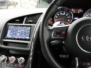 アウディ R8 4.2FSI ｸﾜﾄﾛ ｴｸｽｸﾙｰｼﾌﾞ&ﾚｻﾞｰPKG　後期ﾓﾃﾞﾙ 黒革 純正ﾅﾋﾞTV Bｶﾒﾗ Bluetooth ｶｰﾎﾞﾝﾃﾞｺﾗﾃｨﾌﾞﾊﾟﾈﾙ ｶｰﾎﾞﾝｼｸﾞﾏｻｲﾄﾞﾌﾞﾚｰｷ ｶｰﾎﾞﾝﾄﾞｱﾐﾗｰﾊｳｼﾞﾝｸﾞ LEDﾍｯﾄﾞﾗｲﾄ PTS ｸﾙｺﾝ 可変ﾊﾞﾙﾌﾞ 19ｲﾝﾁ5ｽﾎﾟｰｸAW(ﾁﾀﾝﾙｯｸ)