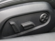 アウディ R8 4.2FSI ｸﾜﾄﾛ ｴｸｽｸﾙｰｼﾌﾞ&ﾚｻﾞｰPKG　後期ﾓﾃﾞﾙ 黒革 純正ﾅﾋﾞTV Bｶﾒﾗ Bluetooth ｶｰﾎﾞﾝﾃﾞｺﾗﾃｨﾌﾞﾊﾟﾈﾙ ｶｰﾎﾞﾝｼｸﾞﾏｻｲﾄﾞﾌﾞﾚｰｷ ｶｰﾎﾞﾝﾄﾞｱﾐﾗｰﾊｳｼﾞﾝｸﾞ LEDﾍｯﾄﾞﾗｲﾄ PTS ｸﾙｺﾝ 可変ﾊﾞﾙﾌﾞ 19ｲﾝﾁ5ｽﾎﾟｰｸAW(ﾁﾀﾝﾙｯｸ)