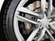 アウディ R8 4.2FSI ｸﾜﾄﾛ ｴｸｽｸﾙｰｼﾌﾞ&ﾚｻﾞｰPKG　後期ﾓﾃﾞﾙ 黒革 純正ﾅﾋﾞTV Bｶﾒﾗ Bluetooth ｶｰﾎﾞﾝﾃﾞｺﾗﾃｨﾌﾞﾊﾟﾈﾙ ｶｰﾎﾞﾝｼｸﾞﾏｻｲﾄﾞﾌﾞﾚｰｷ ｶｰﾎﾞﾝﾄﾞｱﾐﾗｰﾊｳｼﾞﾝｸﾞ LEDﾍｯﾄﾞﾗｲﾄ PTS ｸﾙｺﾝ 可変ﾊﾞﾙﾌﾞ 19ｲﾝﾁ5ｽﾎﾟｰｸAW(ﾁﾀﾝﾙｯｸ)