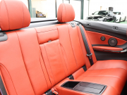 BMW Mシリーズ M4 ｶﾌﾞﾘｵﾚ ｺﾝﾍﾟﾃｨｼｮﾝ　後期LCI LCW ｺﾝﾌｫA ｲﾝﾃﾘｼﾞｪﾝﾄS 赤革 純正HDDﾅﾋﾞTV harman/Kardon ﾍｯﾄﾞｱｯﾌﾟD Bｶﾒﾗ  ｶｰﾎﾞﾝｲﾝﾃﾘｱ ｴｷｿﾞｰｽﾄﾊﾟｲﾌﾟ ｱﾀﾞﾌﾟﾃｨﾌﾞMｻｽﾍﾟﾝｼｮﾝ 専用ｴｱﾛ&20AW(ｽﾀｲﾘﾝｸﾞ666M)　2年保証付