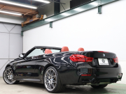 BMW Mシリーズ M4 ｶﾌﾞﾘｵﾚ ｺﾝﾍﾟﾃｨｼｮﾝ　後期LCI LCW ｺﾝﾌｫA ｲﾝﾃﾘｼﾞｪﾝﾄS 赤革 純正HDDﾅﾋﾞTV harman/Kardon ﾍｯﾄﾞｱｯﾌﾟD Bｶﾒﾗ  ｶｰﾎﾞﾝｲﾝﾃﾘｱ ｴｷｿﾞｰｽﾄﾊﾟｲﾌﾟ ｱﾀﾞﾌﾟﾃｨﾌﾞMｻｽﾍﾟﾝｼｮﾝ 専用ｴｱﾛ&20AW(ｽﾀｲﾘﾝｸﾞ666M)　2年保証付