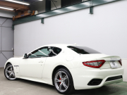 マセラティ グランツーリズモ ｽﾎﾟｰﾂ MCｵｰﾄｼﾌﾄ　後期 1ｵｰﾅｰ 赤革 ｼｰﾄﾋｰﾀｰ 純正SDﾅﾋﾞ harman/kardon Bluetooth Bｶﾒﾗ PTS ｽﾎﾟｰﾂPKG ﾚｯﾄﾞｷｬﾘﾊﾟｰ ﾄﾗｲﾃﾞﾝﾄｽﾃｯﾁ MCｽﾎﾟｰﾂﾗｲﾝｶｰﾎﾞﾝﾄﾘﾑ ﾌﾞﾗｯｸｳｨﾝﾄﾞｳﾄﾘﾑ TPMS ETC 純正20ｲﾝﾁAW　2年保証