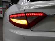 マセラティ グランツーリズモ ｽﾎﾟｰﾂ MCｵｰﾄｼﾌﾄ　後期 1ｵｰﾅｰ 赤革 ｼｰﾄﾋｰﾀｰ 純正SDﾅﾋﾞ harman/kardon Bluetooth Bｶﾒﾗ PTS ｽﾎﾟｰﾂPKG ﾚｯﾄﾞｷｬﾘﾊﾟｰ ﾄﾗｲﾃﾞﾝﾄｽﾃｯﾁ MCｽﾎﾟｰﾂﾗｲﾝｶｰﾎﾞﾝﾄﾘﾑ ﾌﾞﾗｯｸｳｨﾝﾄﾞｳﾄﾘﾑ TPMS ETC 純正20ｲﾝﾁAW　2年保証