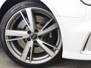 アウディ RS3 ﾍﾞｰｽｸﾞﾚｰﾄﾞ ｱﾙﾐﾆｳﾑｽﾀｲﾘﾝｸﾞPKG　1ｵｰﾅｰ ADVｷｰ Audiﾏｸﾞﾈﾃｨｯｸﾗｲﾄﾞ 黒革ｼｰﾄ MMIﾅﾋﾞTV Bang&Olufsen Bluetooth Bｶﾒﾗ ﾏﾄﾘｸｽLEDﾗｲﾄ ﾊﾞｰﾁｬﾙｺｸﾋﾟｯﾄ 純正19ｲﾝﾁAW(ﾁﾀﾝﾙｯｸ)　2年保証付