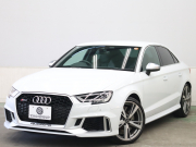 アウディ RS3 ﾍﾞｰｽｸﾞﾚｰﾄﾞ ｱﾙﾐﾆｳﾑｽﾀｲﾘﾝｸﾞPKG　1ｵｰﾅｰ ADVｷｰ Audiﾏｸﾞﾈﾃｨｯｸﾗｲﾄﾞ 黒革ｼｰﾄ MMIﾅﾋﾞTV Bang&Olufsen Bluetooth Bｶﾒﾗ ﾏﾄﾘｸｽLEDﾗｲﾄ ﾊﾞｰﾁｬﾙｺｸﾋﾟｯﾄ 純正19ｲﾝﾁAW(ﾁﾀﾝﾙｯｸ)　2年保証付