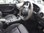 アウディ RS3 ﾍﾞｰｽｸﾞﾚｰﾄﾞ ｱﾙﾐﾆｳﾑｽﾀｲﾘﾝｸﾞPKG　ADVｷｰ Audiﾏｸﾞﾈﾃｨｯｸﾗｲﾄﾞ 黒革ｼｰﾄ MMIﾅﾋﾞTV Bang&Olufsen Bluetooth Bｶﾒﾗ ﾏﾄﾘｸｽLEDﾗｲﾄ ﾊﾞｰﾁｬﾙｺｸﾋﾟｯﾄ 純正19ｲﾝﾁAW(ﾁﾀﾝﾙｯｸ)　2年保証付