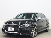 アウディ RS3 ﾍﾞｰｽｸﾞﾚｰﾄﾞ ｱﾙﾐﾆｳﾑｽﾀｲﾘﾝｸﾞPKG　ADVｷｰ Audiﾏｸﾞﾈﾃｨｯｸﾗｲﾄﾞ 黒革ｼｰﾄ MMIﾅﾋﾞTV Bang&Olufsen Bluetooth Bｶﾒﾗ ﾏﾄﾘｸｽLEDﾗｲﾄ ﾊﾞｰﾁｬﾙｺｸﾋﾟｯﾄ 純正19ｲﾝﾁAW(ﾁﾀﾝﾙｯｸ)　2年保証付