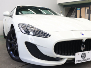 マセラティ グランツーリズモ ｽﾎﾟｰﾂ MCｵｰﾄｼﾌﾄ　紺革 ﾍｯﾄﾞﾗｲﾆﾝｸﾞｱﾙｶﾝﾀﾗ 純正SDﾅﾋﾞ Bｶﾒﾗ PTS ｸﾙｺﾝ ETC ﾄﾗｲﾃﾞﾝﾄｽﾃｯﾁ ｸﾞﾚｰｼｰﾄﾍﾞﾙﾄ ﾋﾞｱﾝｺｼｰﾄｽﾃｯﾁ 純正20ｲﾝﾁAW(MCﾏｯﾄｸﾞﾗﾌｧｲﾄ)　2年保証