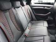 アウディ RS3 ｽﾎﾟｰﾂﾊﾞｯｸ RSﾃﾞｻﾞｲﾝPKG ｱﾙﾐﾆｳﾑｽﾀｲﾘﾝｸﾞP　ADVｷｰ Audiﾏｸﾞﾈﾃｨｯｸﾗｲﾄﾞ 黒革ｼｰﾄ MMIﾅﾋﾞTV Bang&Olufsen Bluetooth Bｶﾒﾗ ﾏﾄﾘｸｽLEDﾗｲﾄ ﾊﾞｰﾁｬﾙｺｸﾋﾟｯﾄ 19AW　2年保証付