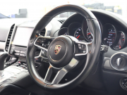 ポルシェ カイエン GTS　ｴﾝﾄﾘｰﾄﾞﾗｲﾌﾞ ﾌﾞﾗｯｸﾊｰﾌﾚｻﾞｰ ﾋｰﾀｰ ﾊﾟﾉﾗﾏSR 純正ﾅﾋﾞ TV Bｶﾒﾗ ｷｾﾉﾝﾗｲﾄ 自動Rｹﾞｰﾄﾞ ｱﾙｶﾝﾀｰﾗﾙｰﾌﾗｲﾅｰ ｽﾎﾟｰﾂｴｸﾞｿﾞｰｽﾄ Sportﾓｰﾄﾞ ﾚｯﾄﾞｷｬﾘﾊﾟｰ 純正RSﾃﾞｻﾞｲﾝ20ｲﾝﾁAW　2年保証