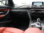 BMW Mシリーズ M4 ｸｰﾍﾟ MDCT　Mｻｽﾍﾟﾝｼｮﾝ ｺﾝﾌｫｰﾄA ｲﾝﾃﾘｼﾞｪﾝﾄS 赤革 ﾅﾋﾞTV Bluetooth Bｶﾒﾗ HUD LEDﾍｯﾄﾞﾗｲﾄ ｶｰﾎﾞﾝﾙｰﾌ ｶｰﾎﾞﾝｲﾝﾃﾘｱ Mｽﾎﾟｰﾂｽﾃｱﾘﾝｸﾞ Mﾌﾞﾙｰｷｬﾘﾊﾟｰ Mｴｱﾛ&19AW(ｽﾀｲﾘﾝｸﾞ437M)　2年保証付