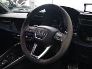 アウディ RS3 ﾍﾞｰｽｸﾞﾚｰﾄﾞ RSﾃﾞｻﾞｲﾝPKGﾚｯﾄﾞ ﾌﾞﾗｯｸｽﾀｲﾘﾝｸﾞPKG　黒革ｼｰﾄ ﾊﾟﾉﾗﾏSR MMIﾅﾋﾞTV Bang&Olufsen Bluetooth Bｶﾒﾗ ﾏﾄﾘｸｽLEDﾗｲﾄ ﾊﾞｰﾁｬﾙｺｸﾋﾟｯﾄ 純正19ｲﾝﾁAW　2年保証