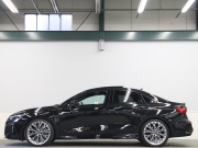 アウディ RS3 ﾍﾞｰｽｸﾞﾚｰﾄﾞ RSﾃﾞｻﾞｲﾝPKGﾚｯﾄﾞ ﾌﾞﾗｯｸｽﾀｲﾘﾝｸﾞPKG　黒革ｼｰﾄ ﾊﾟﾉﾗﾏSR MMIﾅﾋﾞTV Bang&Olufsen Bluetooth Bｶﾒﾗ ﾏﾄﾘｸｽLEDﾗｲﾄ ﾊﾞｰﾁｬﾙｺｸﾋﾟｯﾄ 純正19ｲﾝﾁAW　2年保証