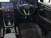 アウディ RS3 ﾍﾞｰｽｸﾞﾚｰﾄﾞ RSﾃﾞｻﾞｲﾝPKGﾚｯﾄﾞ ﾌﾞﾗｯｸｽﾀｲﾘﾝｸﾞPKG　黒革ｼｰﾄ ﾊﾟﾉﾗﾏSR MMIﾅﾋﾞTV Bang&Olufsen Bluetooth Bｶﾒﾗ ﾏﾄﾘｸｽLEDﾗｲﾄ ﾊﾞｰﾁｬﾙｺｸﾋﾟｯﾄ 純正19ｲﾝﾁAW　2年保証