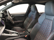 アウディ RS3 ﾍﾞｰｽｸﾞﾚｰﾄﾞ RSﾃﾞｻﾞｲﾝPKGﾚｯﾄﾞ ﾌﾞﾗｯｸｽﾀｲﾘﾝｸﾞPKG　黒革ｼｰﾄ ﾊﾟﾉﾗﾏSR MMIﾅﾋﾞTV Bang&Olufsen Bluetooth Bｶﾒﾗ ﾏﾄﾘｸｽLEDﾗｲﾄ ﾊﾞｰﾁｬﾙｺｸﾋﾟｯﾄ 純正19ｲﾝﾁAW　2年保証