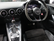 アウディ TT RS クーペ ｱｼｽﾀﾝｽPKGｱﾄﾞﾊﾞﾝｽﾄﾞ　ADVｷｰ ﾌﾞﾗｯｸﾚｻﾞｰ/ｱﾙｶﾝﾀﾗｼｰﾄ MMIﾅﾋﾞTV ﾊﾞｰﾁｬﾙC Bｶﾒﾗ ﾏﾄﾘｸｽLED ﾏｸﾞﾈﾃｨｯｸﾗｲﾄﾞ RSｽﾎﾟｰﾂEX 20ｲﾝﾁAW ﾚｯﾄﾞｷｬﾘﾊﾟｰ　2年保証