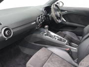 アウディ TT RS クーペ ｱｼｽﾀﾝｽPKGｱﾄﾞﾊﾞﾝｽﾄﾞ　ADVｷｰ ﾌﾞﾗｯｸﾚｻﾞｰ/ｱﾙｶﾝﾀﾗｼｰﾄ MMIﾅﾋﾞTV ﾊﾞｰﾁｬﾙC Bｶﾒﾗ ﾏﾄﾘｸｽLED ﾏｸﾞﾈﾃｨｯｸﾗｲﾄﾞ RSｽﾎﾟｰﾂEX 20ｲﾝﾁAW ﾚｯﾄﾞｷｬﾘﾊﾟｰ　2年保証