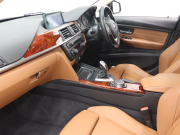 アルピナ B3 B3 ﾋﾞﾀｰﾎﾞﾂｰﾘﾝｸﾞ　茶革 ﾋｰﾀｰ ﾊﾟﾉﾗﾏSR ﾅﾋﾞTV Bｶﾒﾗ Bluetooth ｸﾙｰｽﾞｺﾝﾄﾛｰﾙ LEDﾍｯﾄﾞﾗｲﾄ 自動Rｹﾞｰﾄ&ﾊﾝｽﾞﾌﾘｰA ｺﾞｰﾙﾄﾞﾃﾞｺﾗｲﾝ AKRAPOVIC製ﾏﾌﾗｰ ALPINAﾌﾞﾙｰｷｬﾘﾊﾟｰ 専用ｴｱﾛ&20ｲﾝﾁAW　2年保証