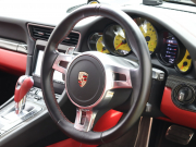 ポルシェ 911(Type991.1) ﾀｰﾎﾞS ｽﾎﾟｰﾂｸﾛﾉ&ｶｰﾎﾞﾝｲﾝﾃﾘｱPKG　正規D車 ﾂｰﾄｰﾝﾚｻﾞｰｲﾝﾃﾘｱ PCCB 赤革 18wayｱﾀﾞﾌﾟﾃｨﾌﾞｽﾎﾟｰﾂｼｰﾄ ﾅﾋﾞTV BOSEｻｳﾝﾄﾞ Bｶﾒﾗ PDLS付LEDﾗｲﾄ 20AW