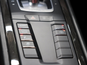 ポルシェ 911(Type991.1) ﾀｰﾎﾞS ｽﾎﾟｰﾂｸﾛﾉ&ｶｰﾎﾞﾝｲﾝﾃﾘｱPKG　正規D車 ﾂｰﾄｰﾝﾚｻﾞｰｲﾝﾃﾘｱ PCCB 赤革 18wayｱﾀﾞﾌﾟﾃｨﾌﾞｽﾎﾟｰﾂｼｰﾄ ﾅﾋﾞTV BOSEｻｳﾝﾄﾞ Bｶﾒﾗ PDLS付LEDﾗｲﾄ 20AW