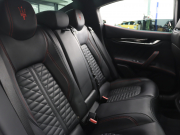 マセラティ ギブリ ﾄﾞﾗｲﾊﾞｰｽﾞｱｼｽﾀﾝｽ&ｶｰﾎﾞﾝｽﾎﾟｰﾂP　後期 黒革 ﾍﾞﾝﾁﾚｰﾀｰ ﾋｰﾀｰ ｻﾝﾙｰﾌ 純正SDﾅﾋﾞ TV harman/kardon ｻﾗｳﾝﾄﾞﾋﾞｭｰｶﾒﾗ ACC LEDﾍｯﾄﾞﾗｲﾄ 自動Rｹﾞｰﾄ&ﾊﾝｽﾞﾌﾘｰA ｽｶｲﾌｯｸｻｽﾍﾟﾝｼｮﾝ ｶｰﾎﾞﾝｲﾝﾃﾘｱﾄﾘﾑ 純正20ｲﾝﾁAW　2年保証