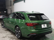 アウディ RS4 ﾍﾞｰｽｸﾞﾚｰﾄﾞ RSﾃﾞｻﾞｲﾝPKG ｶｰﾎﾞﾝｽﾀｲﾘﾝｸﾞPKG 　ADVｷｰ 黒革 ﾊﾟﾉﾗﾏSR ﾋｰﾀｰ RSｽﾎﾟｰﾂｴｷｿﾞｰｽﾄ 360ｶﾒﾗ ﾏﾄﾘｸｽLEDﾗｲﾄ MMIﾅﾋﾞTV Bang&Olufsen Bluetooth ﾊﾞｰﾁｬﾙｺｸﾋﾟｯﾄ 純正20AW　2年保証