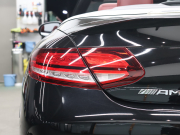 AMG Cクラス C43 4MATIC ｶﾌﾞﾘｵﾚ ﾚｰﾀﾞｰSP　赤革 ｴｱｽｶｰﾌ 赤幌 純正ﾅﾋﾞTV ﾌﾞﾙﾒｽﾀｰS Bｶﾒﾗ LEDﾍｯﾄﾞﾗｲﾄ AMGｻｽﾍﾟﾝｼｮﾝ AMGｴｸﾞｿﾞｰｽﾄ AMGｽﾎﾟｰﾂｽﾃｱﾘﾝｸﾞ AMG強化ﾌﾞﾚｰｷ AMGｽﾀｲﾘﾝｸﾞﾊﾟｯｹｰｼﾞ AMG19ｲﾝﾁAW(ﾌﾞﾗｯｸ)　2年保証付