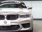 BMW Mシリーズ M5　有償色 茶革 ﾌﾙﾚｻﾞｰﾒﾘﾉｲﾝﾃﾘｱ ﾍﾞﾝﾁﾚｰﾀｰ ｱﾙｶﾝﾀﾗﾙｰﾌ 純正ﾅﾋﾞ TV Bowers&wilkinsﾀﾞｲﾔﾓﾝﾄﾞｻｳﾝﾄﾞ 360ｶﾒﾗ HUD ｿﾌﾄｸﾛｰｽﾞﾄﾞｱ 自動Rｹﾞｰﾄ&ﾊﾝｽﾞﾌﾘｰA ｱﾀﾞﾌﾟﾃｨﾌﾞMﾃﾞｨﾌｧﾚﾝｼｬﾙ Mｴｱﾛ&20ｲﾝﾁAW(706M)　2年保証