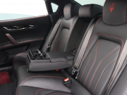 マセラティ クアトロポルテ ﾍﾞｰｽｸﾞﾚｰﾄﾞ ﾄﾞﾗｲﾊﾞｰｽﾞｱｼｽﾀﾝｽPKG　中期 黒革ｽﾎﾟｰﾂｼｰﾄ ﾍﾞﾝﾁﾚｰﾀｰ ﾋｰﾀｰ ｻﾝﾙｰﾌ ﾅﾋﾞTV 360ｶﾒﾗ harman/kardon ACC ﾄﾗｲﾃﾞﾝﾄｽﾃｯﾁ 自動Rｹﾞｰﾄ&ﾊﾝｽﾞﾌﾘｰA ｽｶｲﾌｯｸｻｽﾍﾟﾝｼｮﾝ ﾚｯﾄﾞｷｬﾘﾊﾟｰ 純正21ｲﾝﾁAW(ｳﾗｰﾉ) 　2年保証