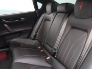 マセラティ クアトロポルテ ﾍﾞｰｽｸﾞﾚｰﾄﾞ ﾄﾞﾗｲﾊﾞｰｽﾞｱｼｽﾀﾝｽPKG　中期 黒革ｽﾎﾟｰﾂｼｰﾄ ﾍﾞﾝﾁﾚｰﾀｰ ﾋｰﾀｰ ｻﾝﾙｰﾌ ﾅﾋﾞTV 360ｶﾒﾗ harman/kardon ACC ﾄﾗｲﾃﾞﾝﾄｽﾃｯﾁ 自動Rｹﾞｰﾄ&ﾊﾝｽﾞﾌﾘｰA ｽｶｲﾌｯｸｻｽﾍﾟﾝｼｮﾝ ﾚｯﾄﾞｷｬﾘﾊﾟｰ 純正21ｲﾝﾁAW(ｳﾗｰﾉ) 　2年保証