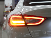 マセラティ クアトロポルテ ﾍﾞｰｽｸﾞﾚｰﾄﾞ ﾄﾞﾗｲﾊﾞｰｽﾞｱｼｽﾀﾝｽPKG　中期 黒革ｽﾎﾟｰﾂｼｰﾄ ﾍﾞﾝﾁﾚｰﾀｰ ﾋｰﾀｰ ｻﾝﾙｰﾌ ﾅﾋﾞTV 360ｶﾒﾗ harman/kardon ACC ﾄﾗｲﾃﾞﾝﾄｽﾃｯﾁ 自動Rｹﾞｰﾄ&ﾊﾝｽﾞﾌﾘｰA ｽｶｲﾌｯｸｻｽﾍﾟﾝｼｮﾝ ﾚｯﾄﾞｷｬﾘﾊﾟｰ 純正21ｲﾝﾁAW(ｳﾗｰﾉ) 　2年保証