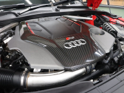 アウディ RS5 ｸｰﾍﾟ ﾍﾞｰｽｸﾞﾚｰﾄﾞ RSﾃﾞｻﾞｲﾝ&ｶｰﾎﾞﾝｽﾀｲﾘﾝｸﾞ&ｱｼｽﾀﾝｽPKG　黒革(Sｽﾎﾟｰﾂｼｰﾄ) 純正MMIﾅﾋﾞ 360ｶﾒﾗ Bang&Olufsen ACC HUD ﾏﾄﾘｸｽLED ｾﾗﾐｯｸﾌﾞﾚｰｷ(F) DRC付ｽﾎﾟｰﾂｻｽﾍﾟﾝｼｮﾝRSｽﾎﾟｰﾂｴｸﾞｿﾞｰｽﾄ 純正20ｲﾝﾁAW　2年保証付