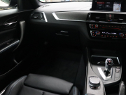 BMW Mシリーズ M2 ﾍﾞｰｽｸﾞﾚｰﾄﾞ　後期LCI ｺﾝﾌｫｰﾄA ｲﾝﾃﾘｼﾞｪﾝﾄS 黒革 純正Idriveﾅﾋﾞ Bｶﾒﾗ LEDﾍｯﾄﾞﾗｲﾄ ｶｰﾎﾞﾝｲﾝﾃﾘｱ ﾃﾞｭｱﾙｴｷｿﾞｰｽﾄﾃｰﾙﾊﾟｲﾌﾟ Mｽﾎﾟｰﾂｽﾃｱﾘﾝｸﾞ Mﾌﾞﾚｰｷｷｬﾘﾊﾟｰ Mｴｱﾛ&19ｲﾝﾁAW　2年保証付