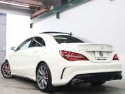 AMG CLAクラス CLA45 4MATIC AMGｱﾄﾞﾊﾞﾝｽﾄﾞ＆ ﾚｰﾀﾞｰSP　黒革 ｼｰﾄﾋｰﾀｰ 純正HDDﾅﾋﾞTV harman/kardon Bluetooth Carplay Bｶﾒﾗ LEDﾍｯﾄﾞﾗｲﾄ AMGｻｽﾍﾟﾝｼｮﾝ AMG強化ﾌﾞﾚｰｷ AMGﾊﾟﾌｫﾏﾝｽｽﾃｱﾘﾝｸﾞ AMGｴｱﾛ&AMG18AW　2年保証付