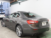 マセラティ ギブリ ﾍﾞｰｽｸﾞﾚｰﾄﾞ　赤革 ｻﾝﾙｰﾌ 純正SDﾅﾋﾞ ｸﾙｰｽﾞｺﾝﾄﾛｰﾙ Bｶﾒﾗ Bluetooth ｷｾﾉﾝﾍｯﾄﾞﾗｲﾄ ﾌﾞﾗｲﾝﾄﾞｽﾎﾟｯﾄ 自動Rｹﾞｰﾄ ｽﾎﾟｰﾂﾓｰﾄﾞ ﾚｯﾄﾞｷｬﾘﾊﾟｰ 純正20ｲﾝﾁAW(ｳﾗｰﾉ)　2年保証付