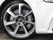 アウディ TT RS クーペ ｱｼｽﾀﾝｽPKGｱﾄﾞﾊﾞﾝｽﾄﾞ　黒革(Sｽﾎﾟｰﾂ) MMIﾅﾋﾞ Bｶﾒﾗ Bang&Olufsen ﾏﾄﾘｸｽLEDﾘｱ/ﾍｯﾄﾞﾗｲﾄ ｾﾗﾐｯｸﾃﾞｨｽｸﾌﾞﾚｰｷ(F) ﾏｸﾞﾈﾃｨｯｸﾗｲﾄﾞｻｽﾍﾟﾝｼｮﾝ 可変ﾊﾞﾙﾌﾞ 純正20ｲﾝﾁAW(ﾏｯﾄﾁﾀﾆｳﾑ)　2年保証付