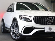 AMG GLC GLC63 4MATIC+ ﾚｻﾞｰEXC & ﾚｰﾀﾞｰSP　黒革 ﾊﾟﾉﾗﾏSR 純正ﾅﾋﾞTV ﾌﾞﾙﾒｽﾀｰS 360ｶﾒﾗ HUD LEDﾍｯﾄﾞﾗｲﾄ 自動Rｹﾞｰﾄ&ﾊﾝｽﾞﾌﾘｰA AMG強化ﾌﾞﾚｰｷ AMGｽﾎﾟｰﾂｴｸﾞｿﾞｰｽﾄ AMGｴｱﾛ&21ｲﾝﾁAW　2年保証付
