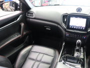 マセラティ ギブリ S ｸﾞﾗﾝｽﾎﾟｰﾂ ﾄﾞﾗｲﾊﾞｰｽﾞPKG　中期 黒革 ﾋｰﾀｰ 純正SDﾅﾋﾞ TV harman/kardon 360ｶﾒﾗ Carplay ACC LEDﾍｯﾄﾞﾗｲﾄ 自動Rｹﾞｰﾄ&ﾊﾝｽﾞﾌﾘｰA ｽｶｲﾌｯｸｻｽﾍﾟﾝｼｮﾝ 純正20ｲﾝﾁAW(ｳﾗｰﾉ)　2年保証付